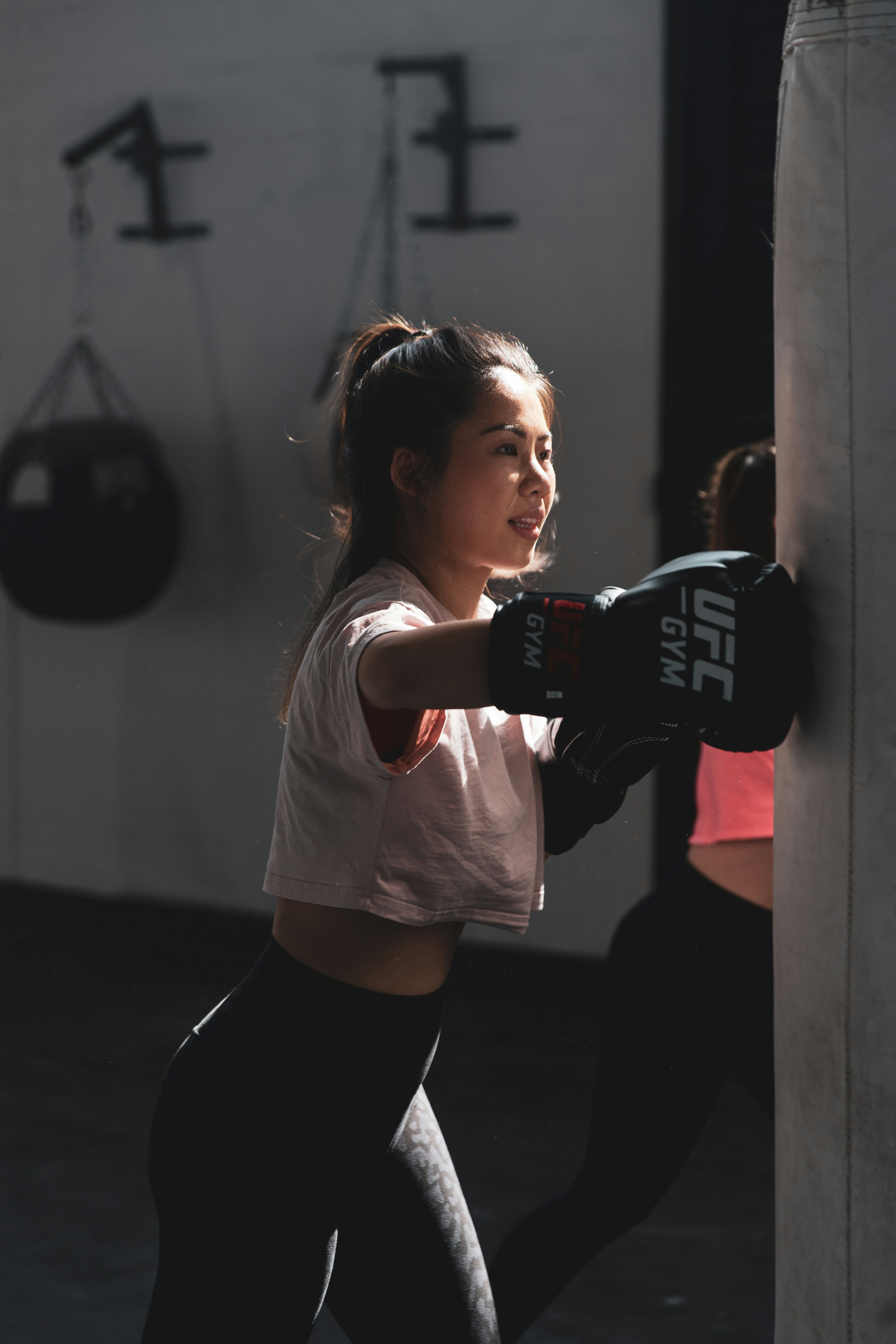 Shadow boxing et travail technique – coach sportif Btisam Rguibi